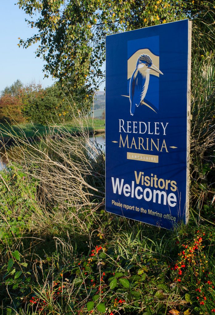 reedley marina sign