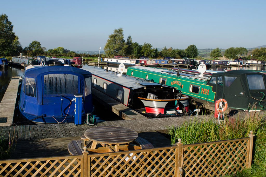 widebeam berths at reedley marina